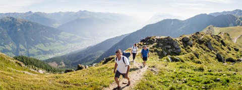 Dolomiten Wanderreise ab 899 € sichern mit dem HOFER REISEN Gutschein